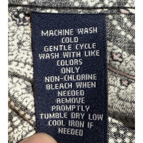 CHAPS No Iron Women's 2X Button Up Top Black Pink Paisley Long Sleeve Cotton - Picture 6 of 10